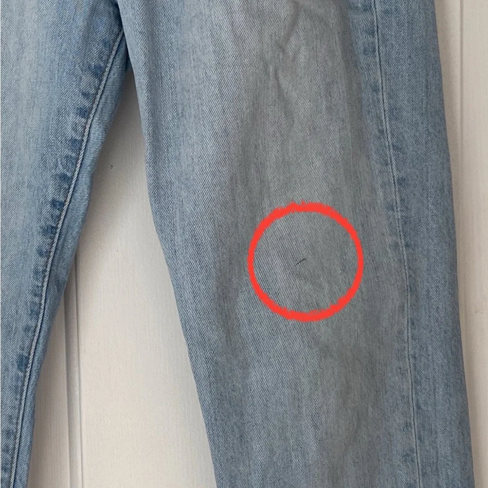 Madewell Classic Vintage Light Blue Straight Jeans - Picture 9 of 9